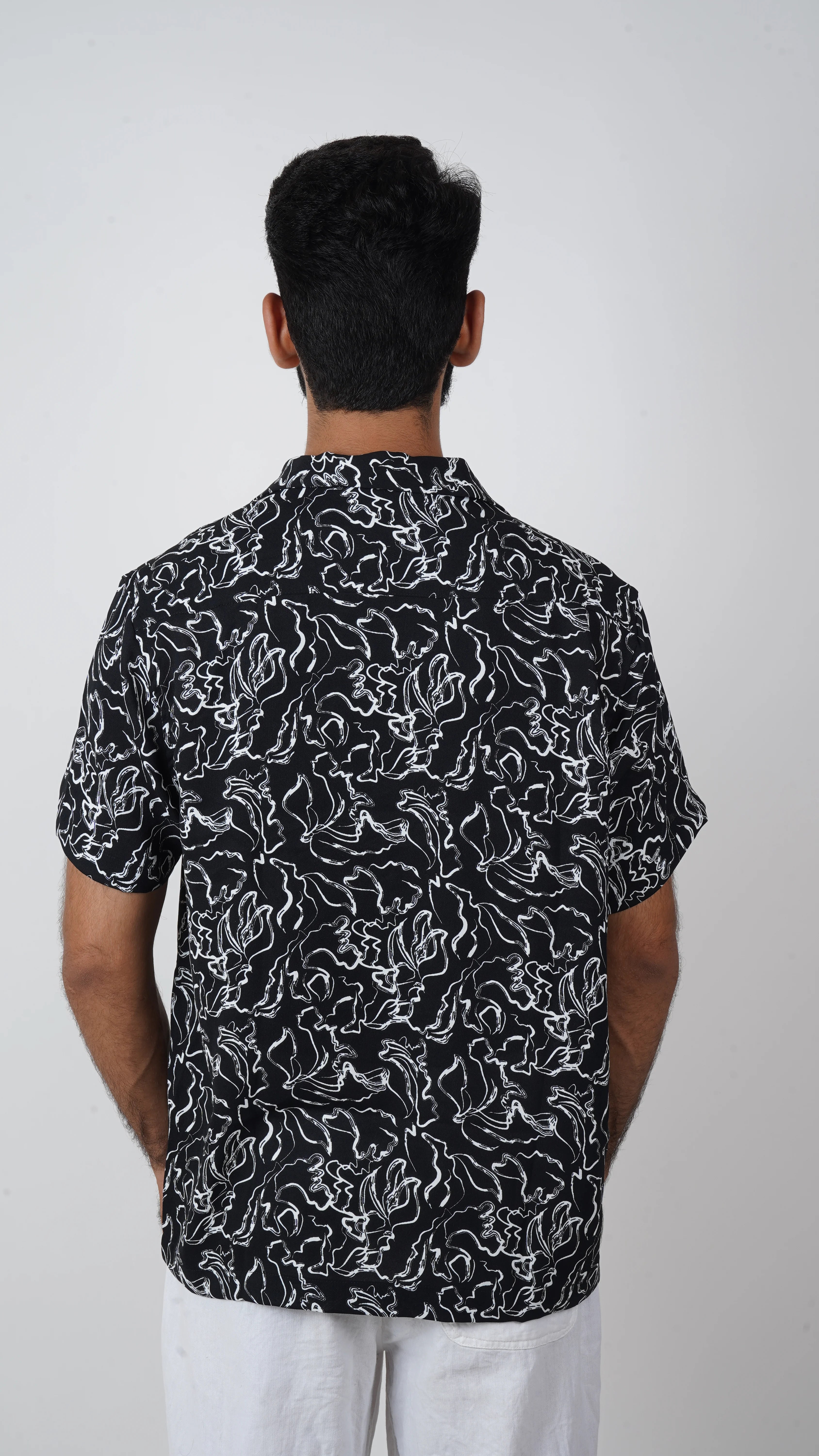 BRO'S VANITY Men's Abstract Printed  Casual Shirt with Camp Collar – Black